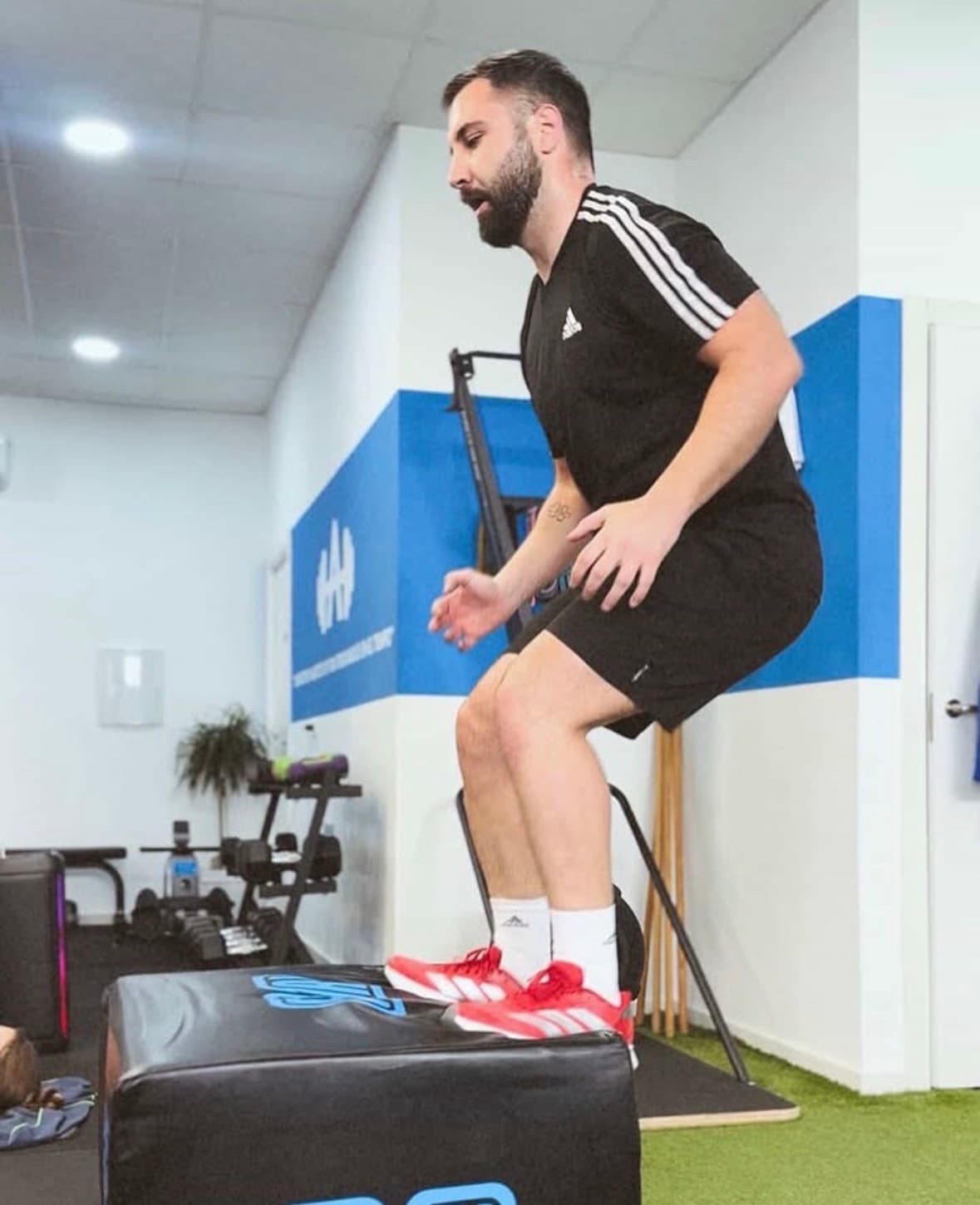 Salto al cajón en la zona funcional de Body Active